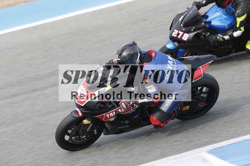 /02 28.-31.01.2025 Moto Center Thun Jerez/blau-blue/185